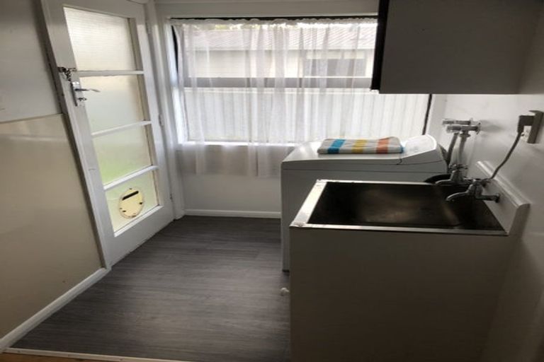 Photo of property in 52c Heath Street, St Andrews, Hamilton, 3200