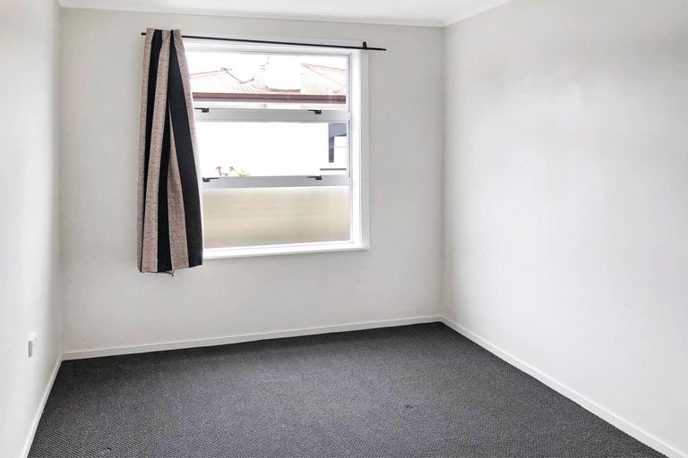 Photo of property in 28 Andrew Street, Elgin, Gisborne, 4010