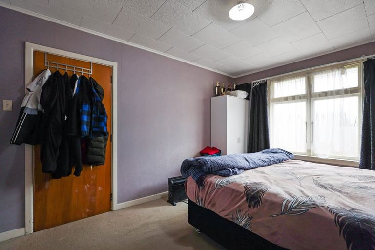 Photo of property in 71 Mcmurdo Street, Tinwald, Ashburton, 7700