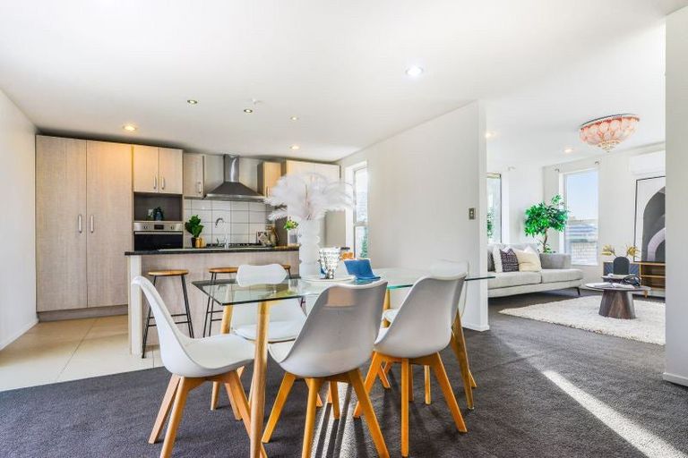 Photo of property in 18 Te Ironui Place, Huntington, Hamilton, 3210