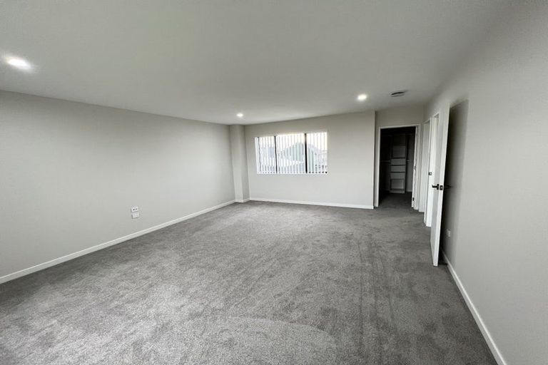 Photo of property in 55c Potter Avenue, Northcote, Auckland, 0627