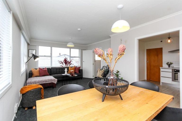 Photo of property in 256a Courtenay Street, Strandon, New Plymouth, 4312