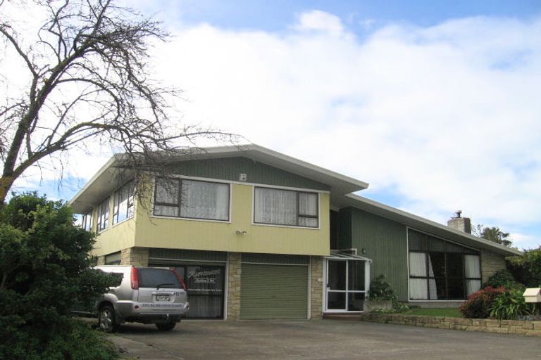 Photo of property in 385 Westminster Avenue, Tamatea, Napier, 4112