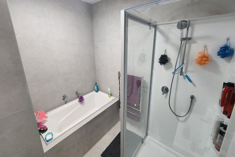 Photo of property in 13 Te Rito Road, Hobsonville, Auckland, 0616