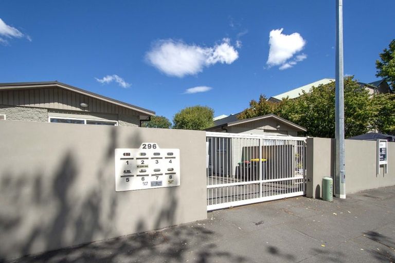 Photo of property in 1/296 Bealey Avenue, Christchurch Central, Christchurch, 8013