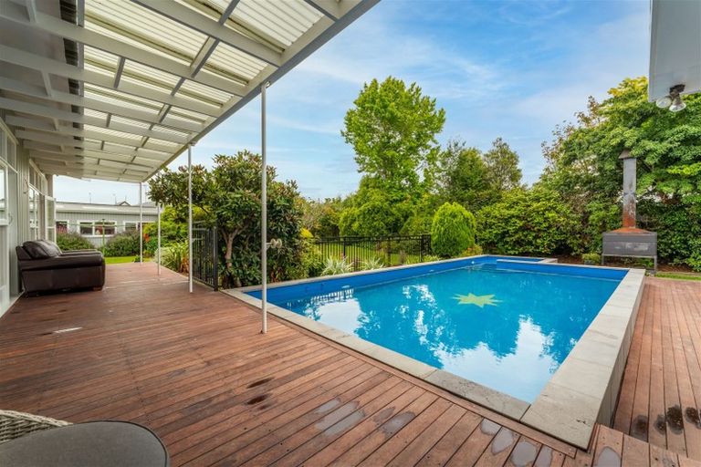 Photo of property in 369 Church Street, West End, Timaru, 7910