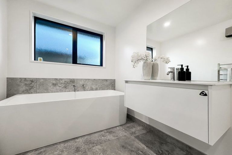 Photo of property in 11 Korimako Crescent, Rolleston, 7678