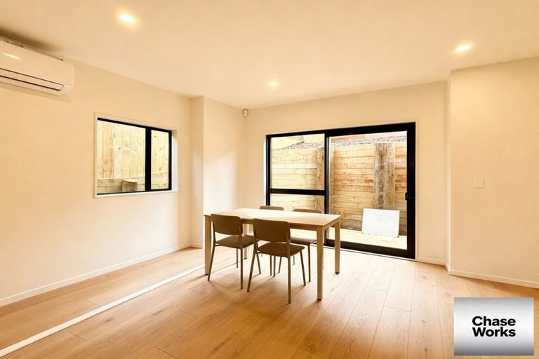 Photo of property in 56 Piringa Road, Pukekohe, 2120