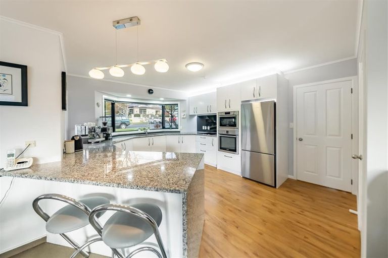 Photo of property in 21 Marlborough Street, Silverstream, Upper Hutt, 5019