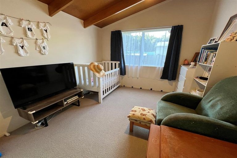 Photo of property in 1/18 Chester Avenue, Onerahi, Whangarei, 0110