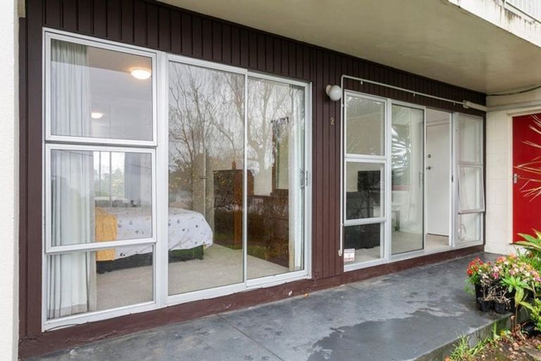 Photo of property in 2/23b Hillsborough Road, Hillsborough, Auckland, 1042