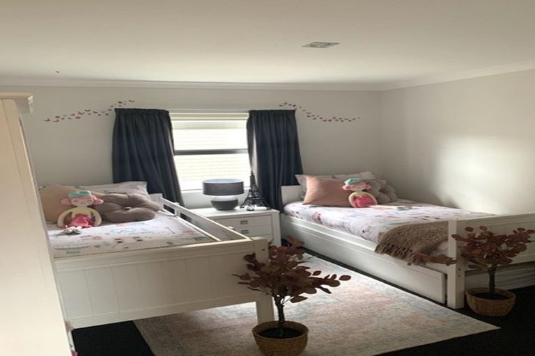 Photo of property in 79 Maylee Crescent, Gulf Harbour, Whangaparaoa, 0930