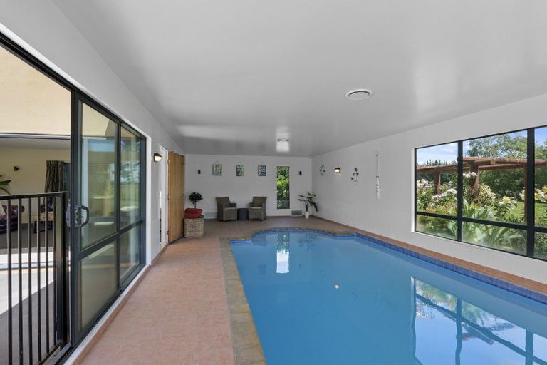 Photo of property in 2817 West Coast Road, Kirwee, Darfield, 7571