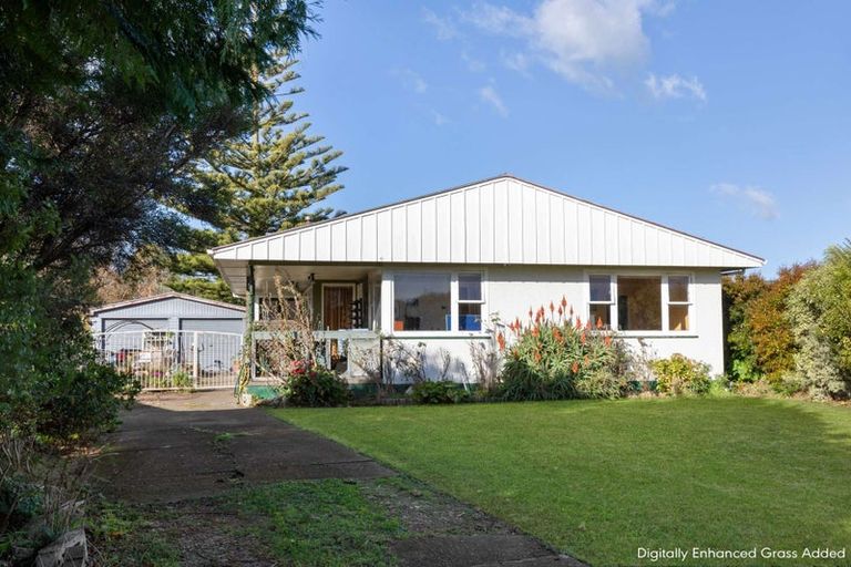 Photo of property in 39 Gloucester Street, Takaro, Palmerston North, 4412