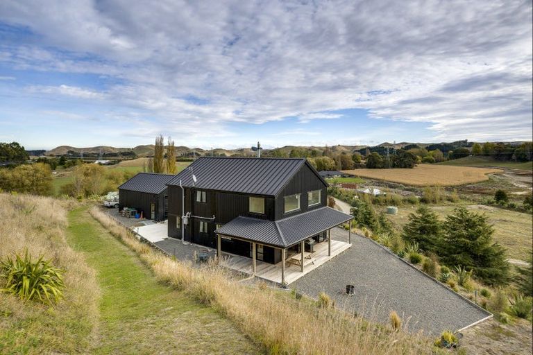 Photo of property in 76 Te Kapua Rise, 4182