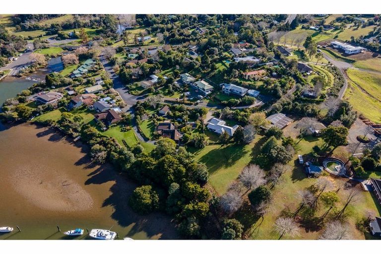 Photo of property in 6 Lensvelt Lane, Kerikeri, 0230