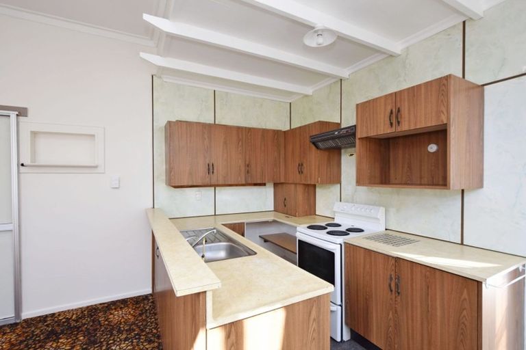 Photo of property in 99 Morton Street, Strathern, Invercargill, 9812