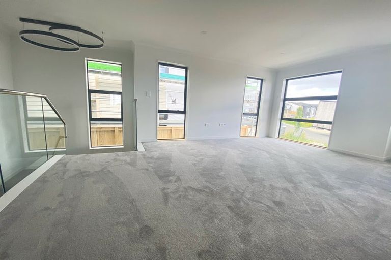 Photo of property in 81 Michael Bosher Way, Flat Bush, Auckland, 2019