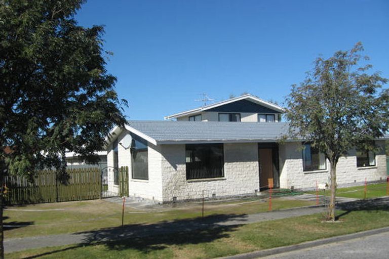 Photo of property in 2 Carr Street, Methven, 7730