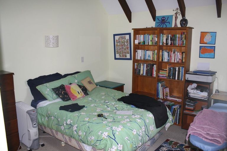 Photo of property in 121 Mairangi Road, Wilton, Wellington, 6012