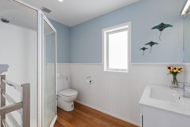 Photo of property in 77a Makara Road, Karori, Wellington, 6012