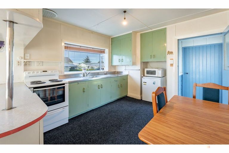Photo of property in 45 Wilkin Street, Waimate, 7924