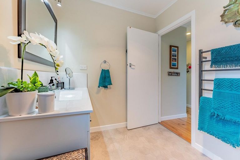 Photo of property in 329 Rodney Street, Wellsford, 0900