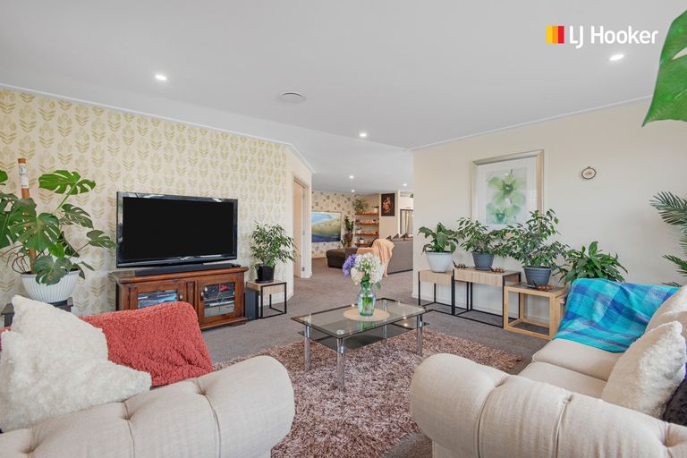 Photo of property in 46 Heathfield Drive, Mosgiel, 9024