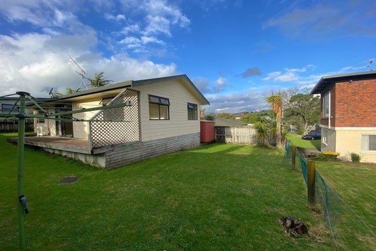 Photo of property in 4/4a Marine Parade, Mount Maunganui, 3116