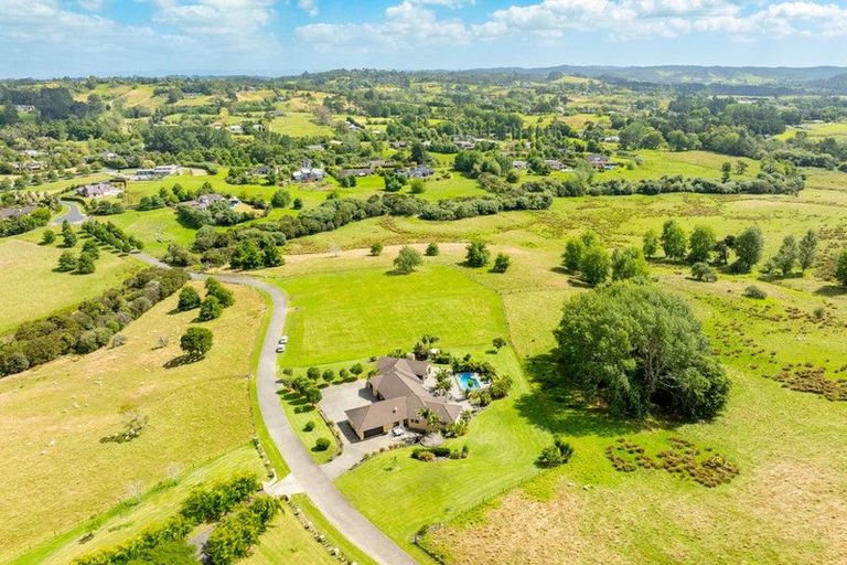 Photo of property in 45 Kingscliff Rise, Dairy Flat, Albany, 0792