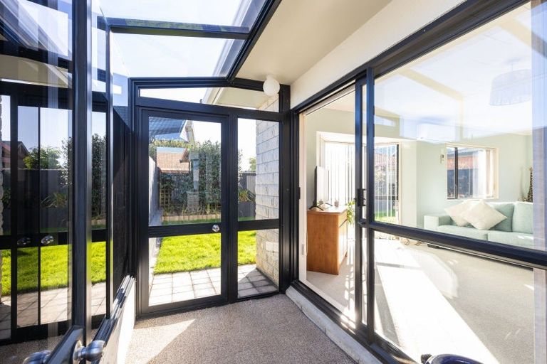 Photo of property in 273/1 Mangorei Road, Merrilands, New Plymouth, 4312