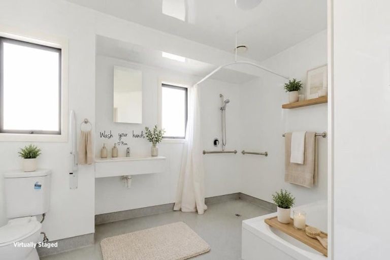 Photo of property in 7 Edgewater Grove, Whakatane, 3120