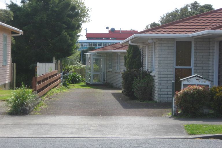 Photo of property in 1/30 Fulford Street, New Plymouth, 4310