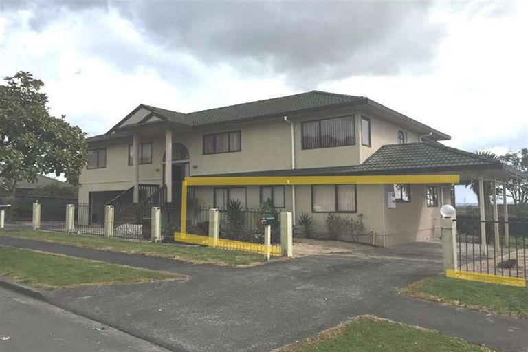 Photo of property in 14 Arrowsmith Drive, Clover Park, Auckland, 2019