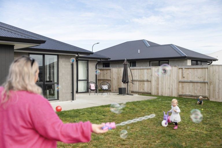 Photo of property in 123 Union Drive, Papamoa, 3118