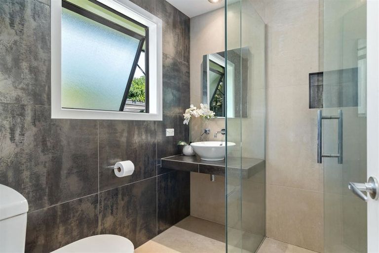 Photo of property in 8 Quill Street, Lake Hayes, Queenstown, 9304