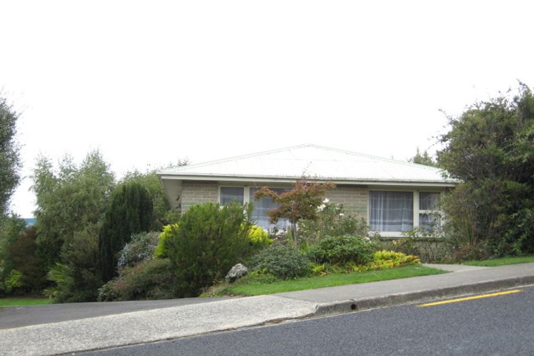 Photo of property in 3 Kinmont Crescent, Kinmont Park, Mosgiel, 9024