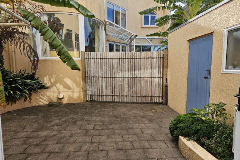 Photo of property in 28a Hardinge Road, Ahuriri, Napier, 4110