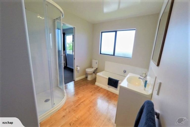 Photo of property in 57 Forest Lake Road, Forest Lake, Hamilton, 3200