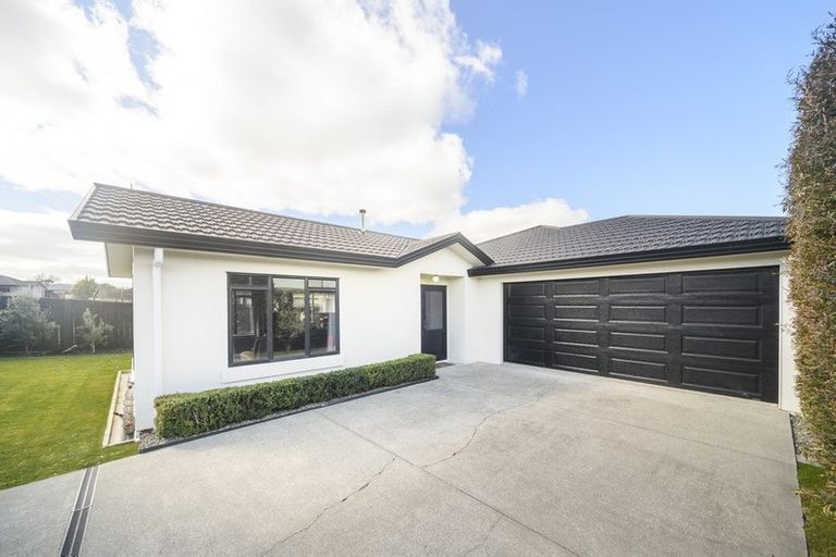 Photo of property in 87 Parnell Heights, Kelvin Grove, Palmerston North, 4414