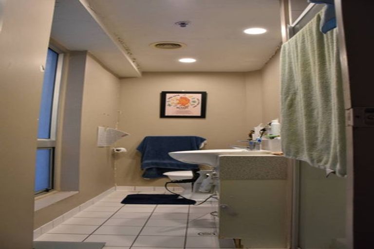 Photo of property in Terrace Heights Apartments, 3f/163 The Terrace, Wellington Central, Wellington, 6011