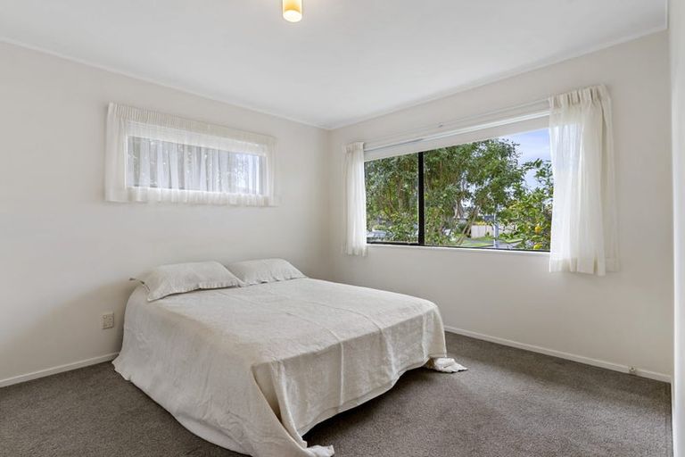 Photo of property in 1/80 Clydesdale Avenue, Somerville, Auckland, 2014