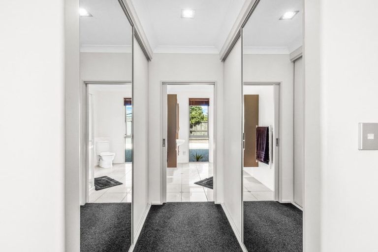 Photo of property in 20 Evergreen Place, Parklands, Christchurch, 8083