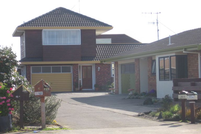 Photo of property in 15b Ngamotu Place, Mount Maunganui, 3116