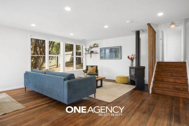 Photo of property in 50 Owhiti Street, Titahi Bay, Porirua, 5022