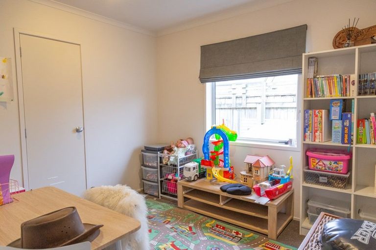 Photo of property in 8 Ngahana Place, Turangi, 3334