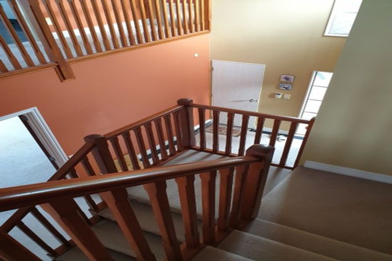 Photo of property in 701a Beach Road, Rothesay Bay, Auckland, 0630