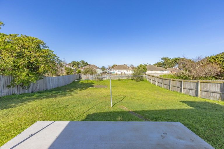 Photo of property in 15 Maire Street, Gonville, Whanganui, 4501