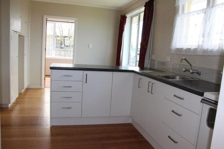 Photo of property in 15a Oxford Street, West End, Timaru, 7910