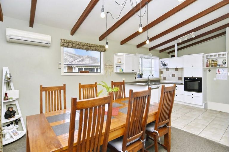 Photo of property in 7 Marlin Place, Mairehau, Christchurch, 8013